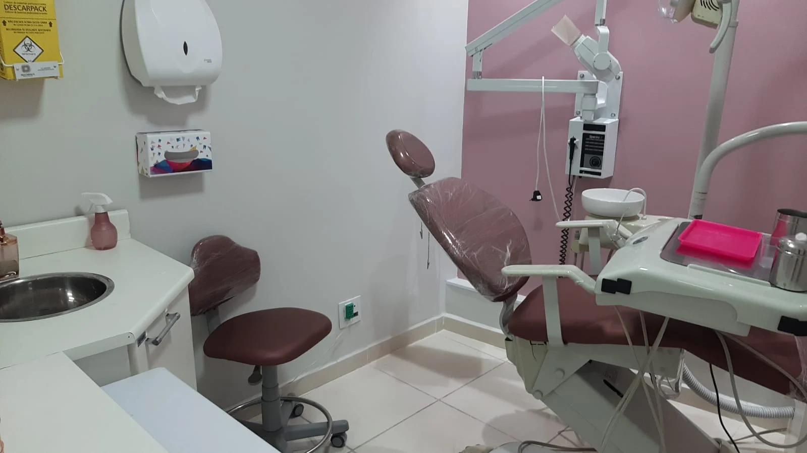 ESPAÇO SAÚDE ORAL - Dra Luciana Girard e Equipe
