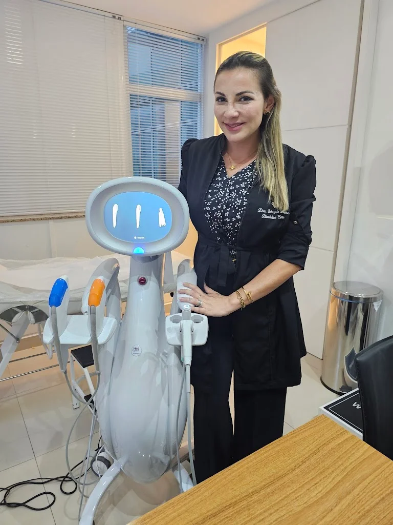 Dra Juliana Lavra Estética Avançada