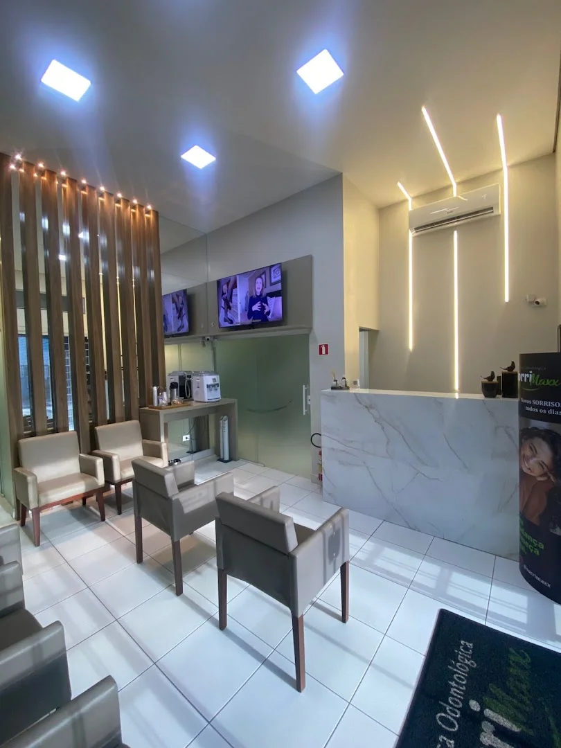 SorriMaxx Clínica Odontológica - Dentista Sarandi PR