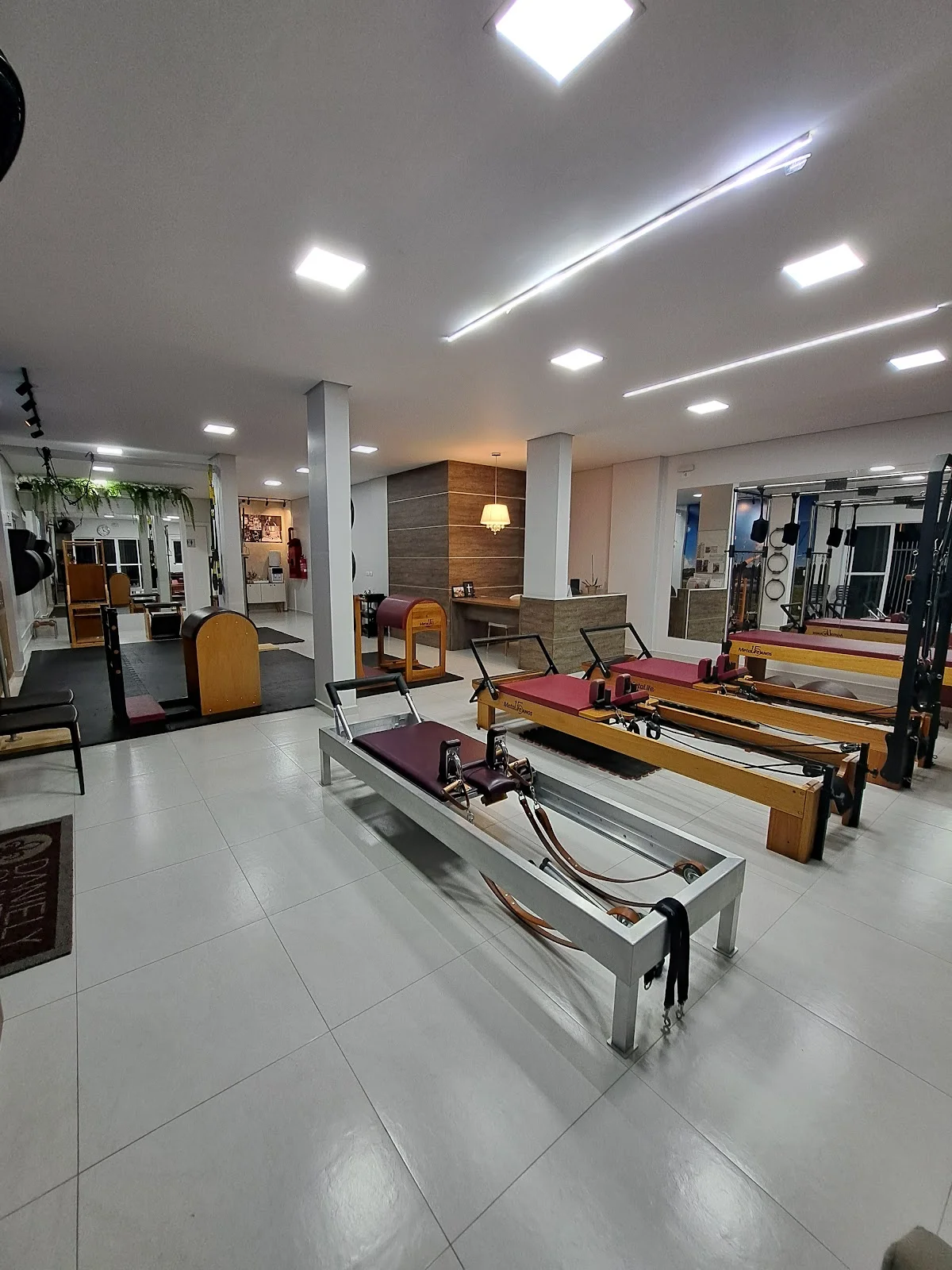 Daniely Oliveira Pilates e Bem-Estar