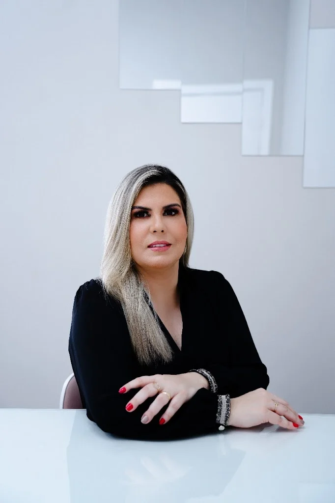 Dra. Priscila Ferreira | Enfermeira Esteta & Estética Avançada
