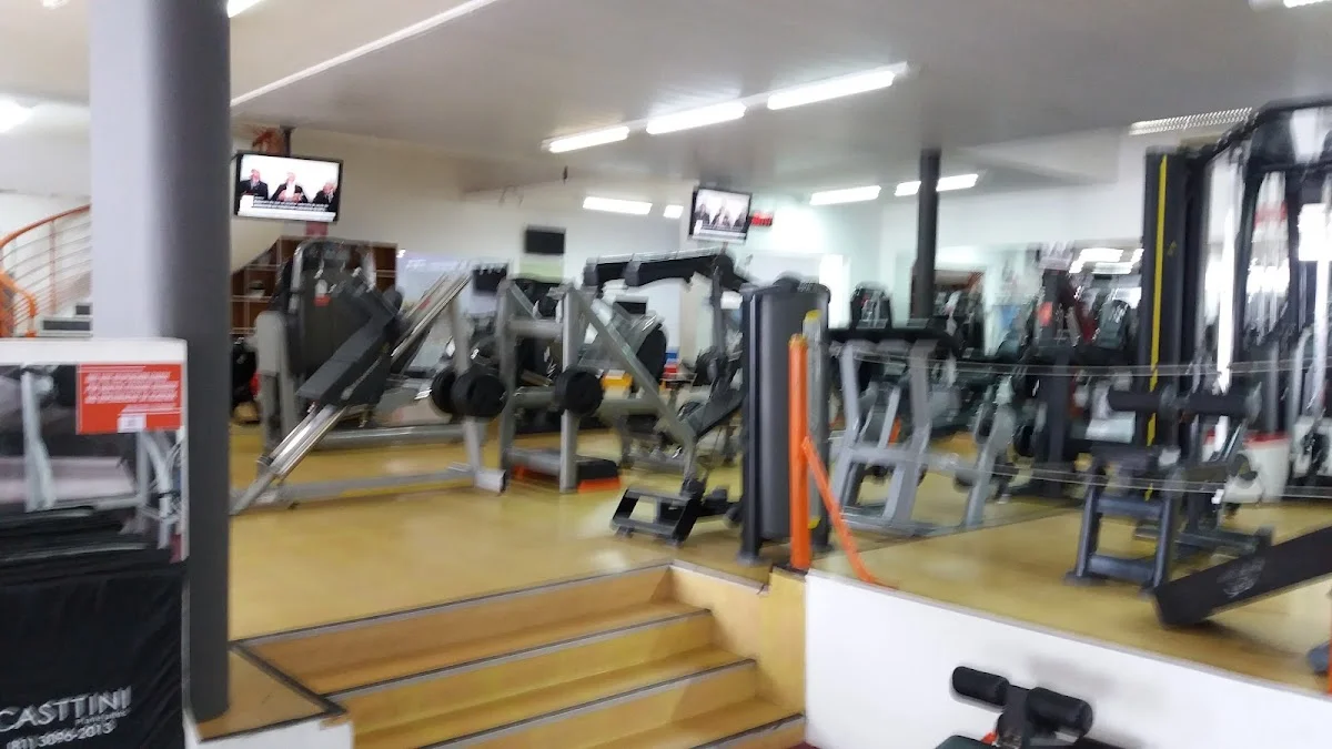 Academia Topfit - Parnamirim