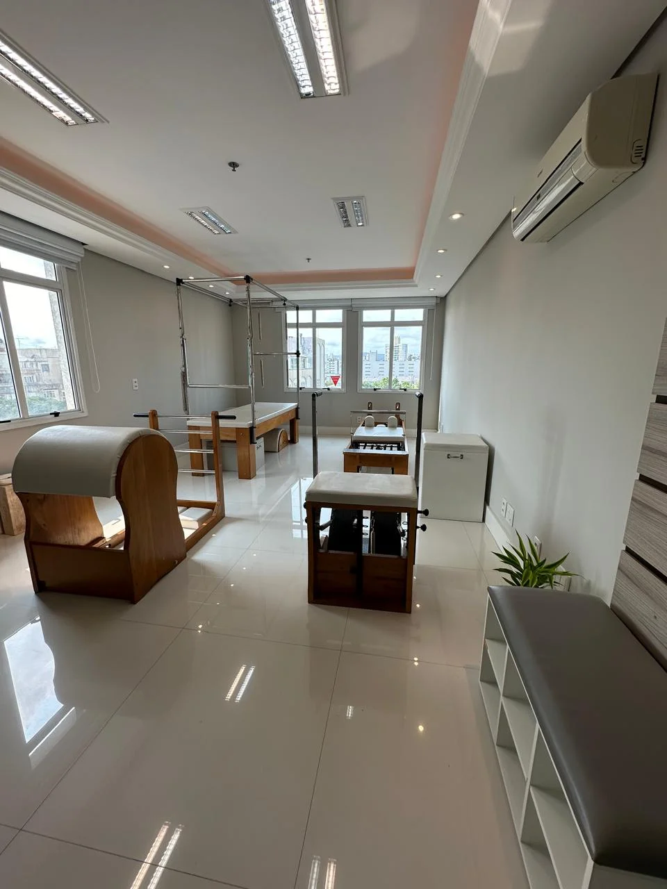 Aura Healthcare - Fisioterapia & Pilates