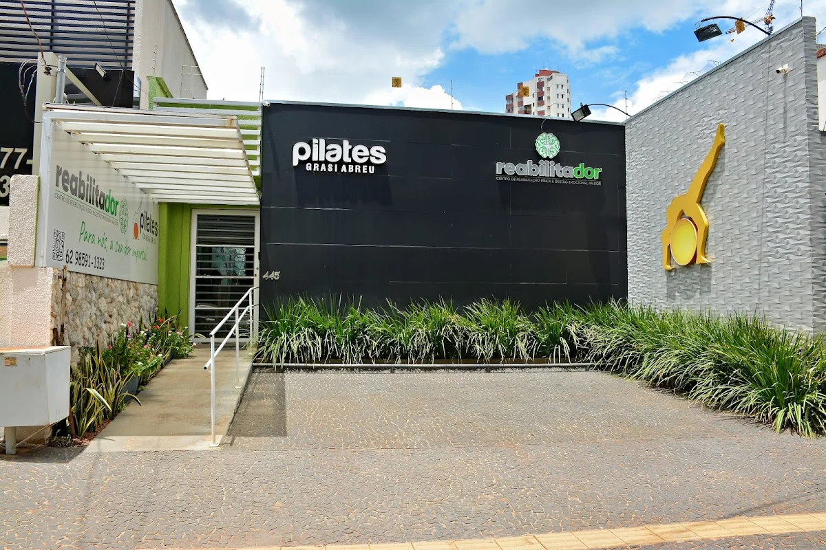 Pilates Grasi Abreu / Reabilitador