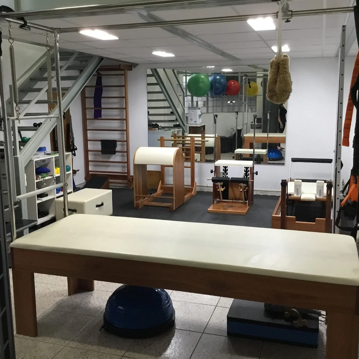 PILASTER STUDIO - Pilates e Fisioterapia