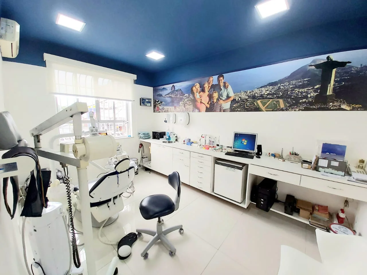 Dent-São Clínica Odontológica | Alinhadores | Aparelhos Invisíveis | Invisalign | Sousmile | Prótese | Implantes