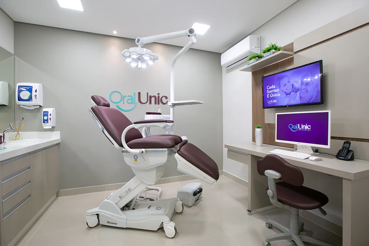 Oral Unic Implantes Colombo