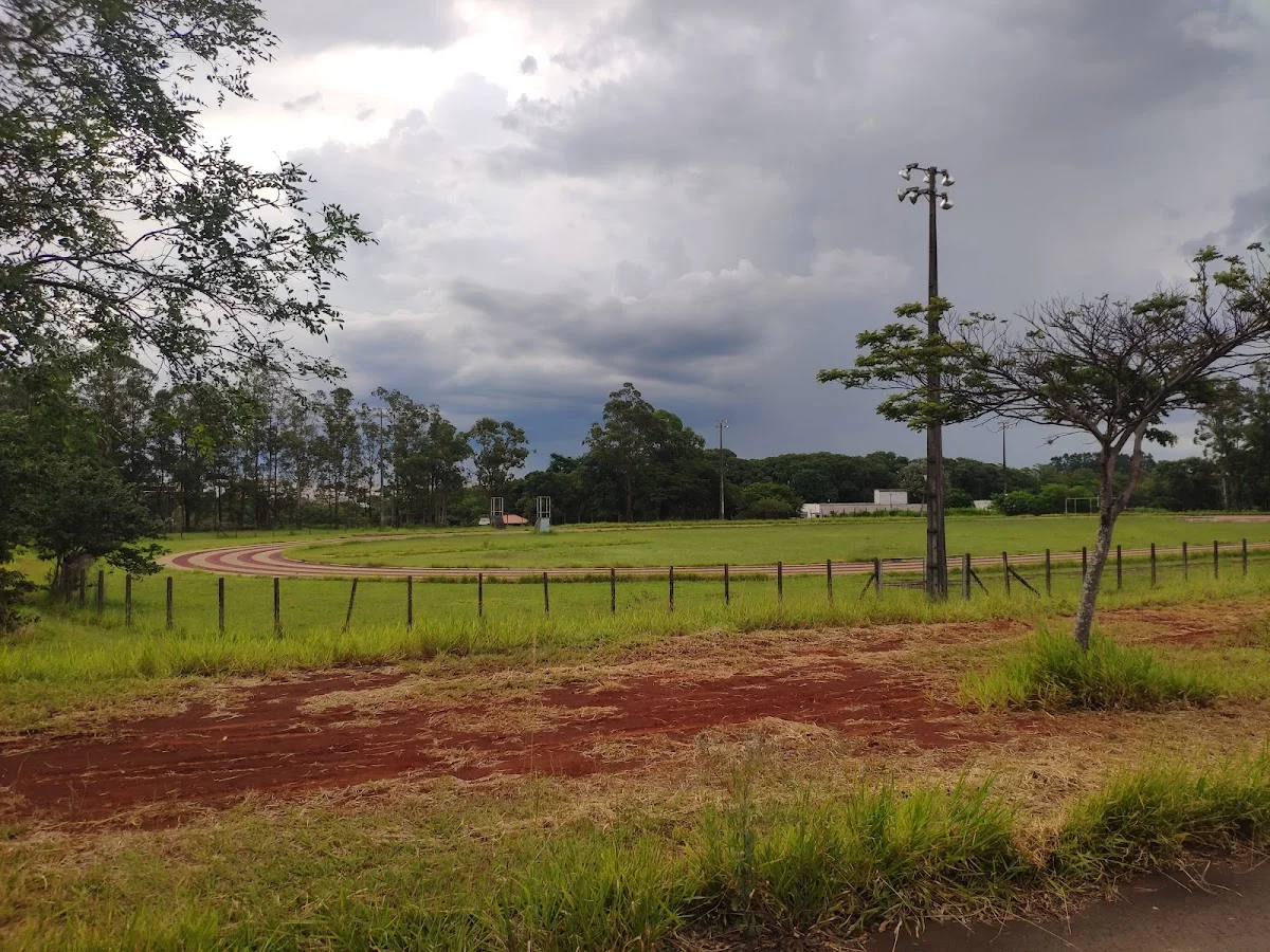 Pista de Atletismo UEM