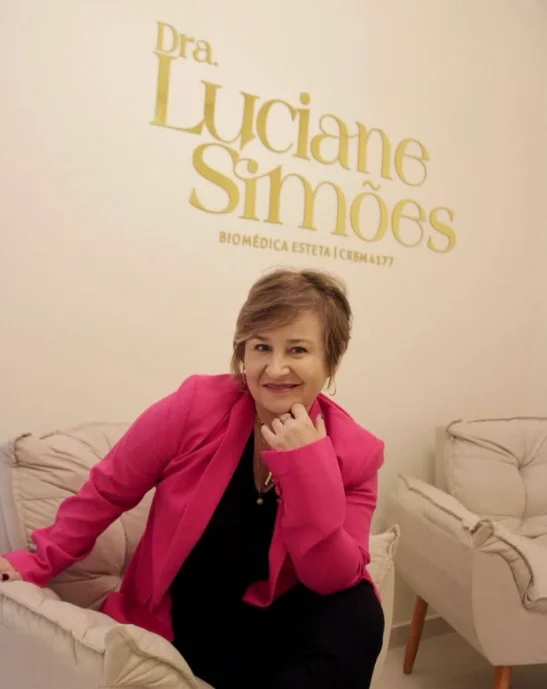 Dra. Luciane Simões | Botox, Harmonização Facial, Corporal e Mentoria de Injetáveis em SJC