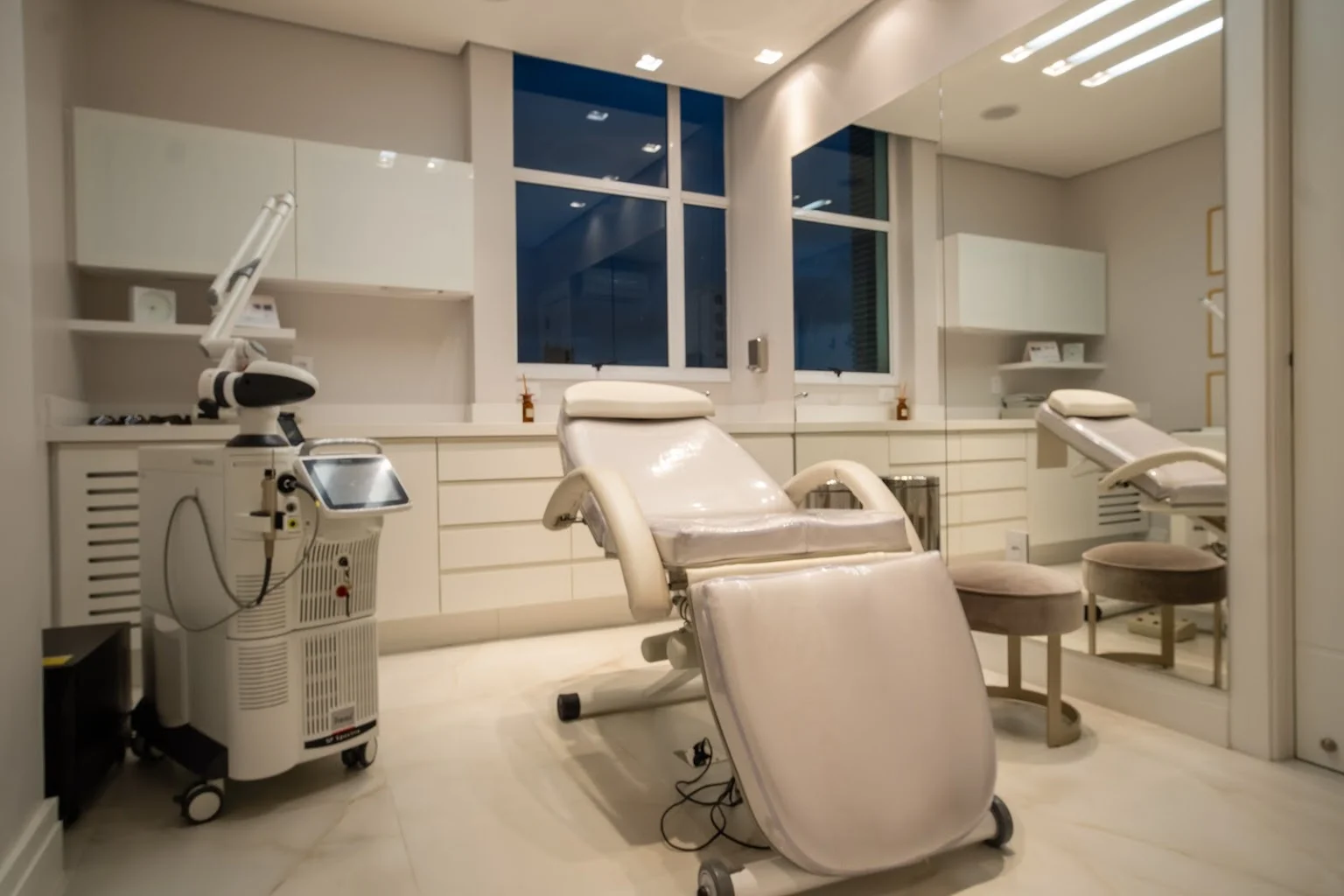 MEDSPA - DRA FABIOLA KLEINERT