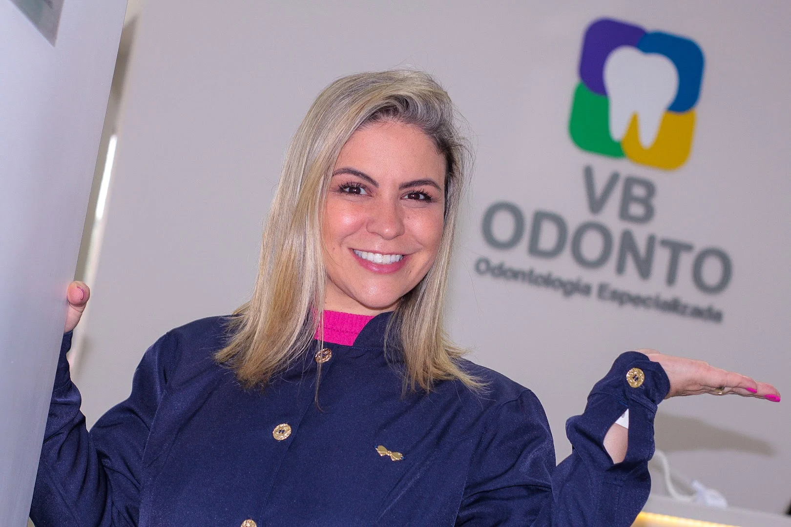 VB ODONTO | dentista São Bernardo do Campo | Clareamento Dental | Implante dentário