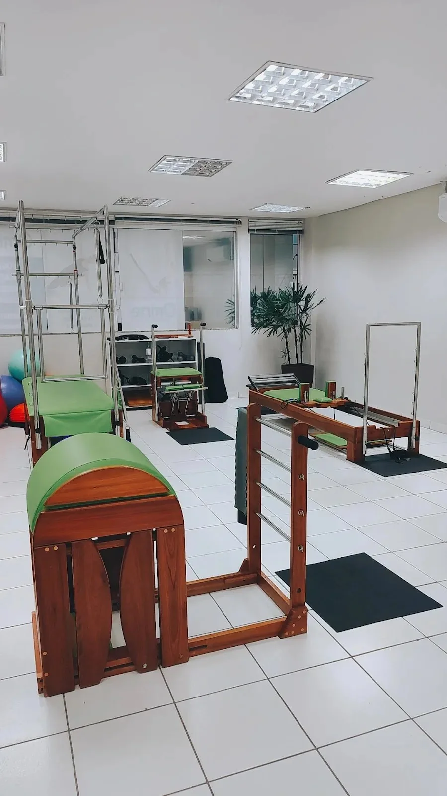 Clínica Omne - Pilates e Yoga