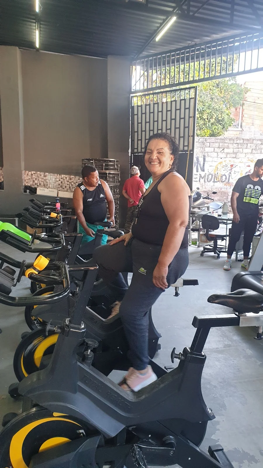 Academia Airon Fitness - Jardim Vitória