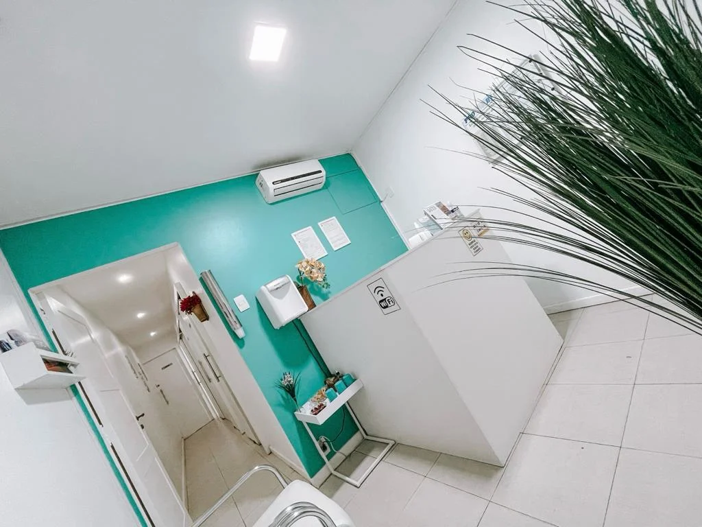 Copa Laser Depilação a Laser em Copacabana/ Laser de Diodo, Limpeza de Pele, Peeling, Drenagem Linfática, Gordura Localizada