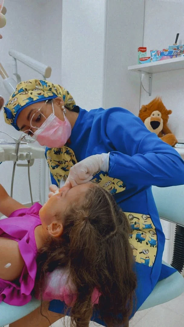 Dentista | Dra. Denise Alves