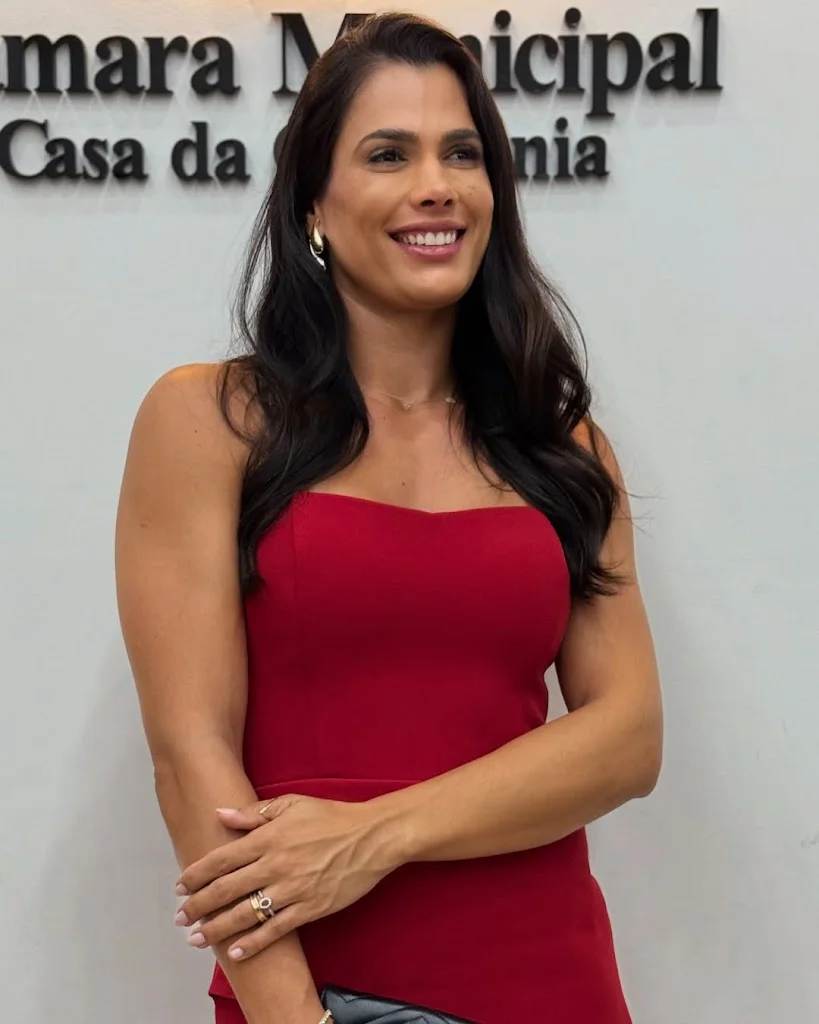 Dra. Ismênia Carvalho | Harmonização Facial e Rinomodelação em Feira de Santana