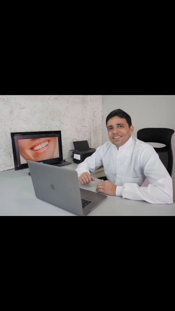 Dr. Paulo Camurça