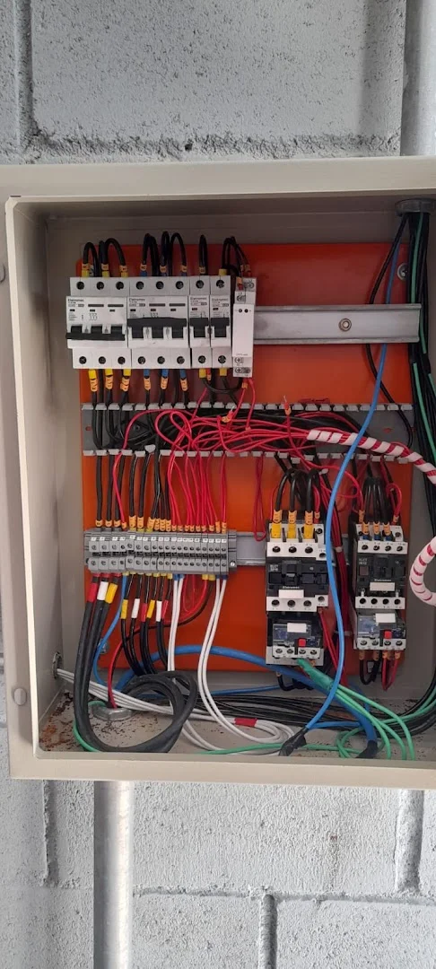 Valdir Eletricista em Belo Horizonte