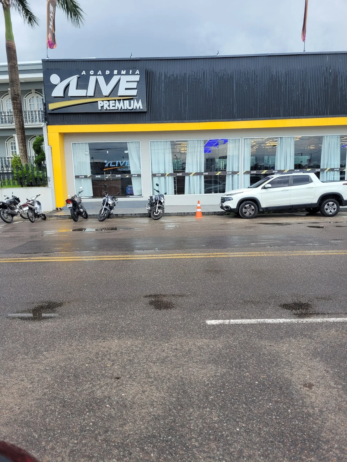 Live Academia Morada do Sol Premium Diamante