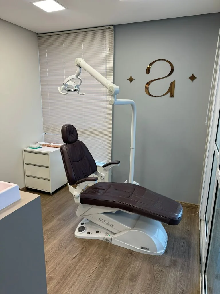 Dra Giovanna Martinez l Harmonização Facial - Jundiaí | Botox | Preenchimento Labial, Olheiras, Facial | Sculptra | Radiesse