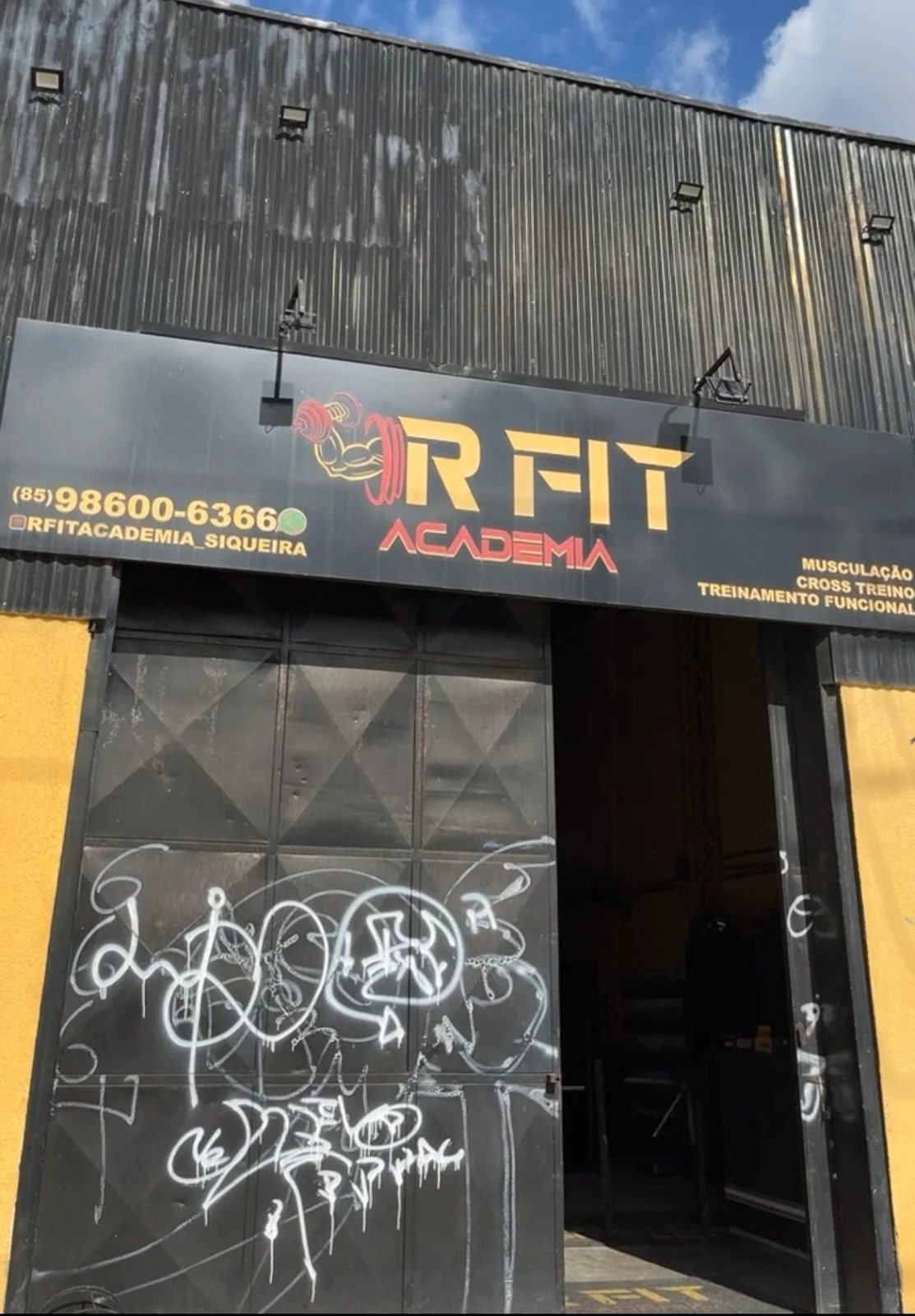 R Fit Academia