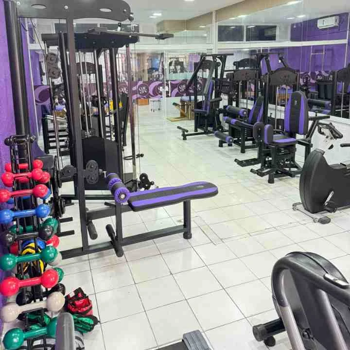 Curare Estúdio de Pilates e Musculação