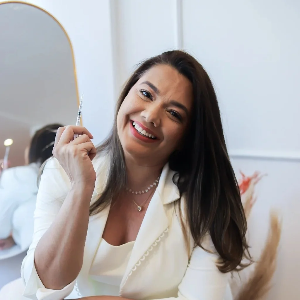 Dra Adriana Lima I clinica de estetica e harmonizaçao facial
