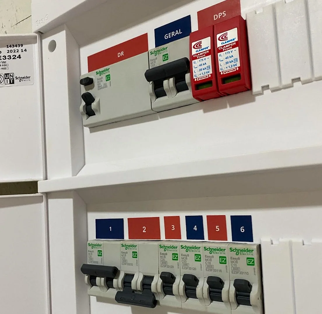Amperlus Soluções Elétricas - Eletricista em Belo Horizonte