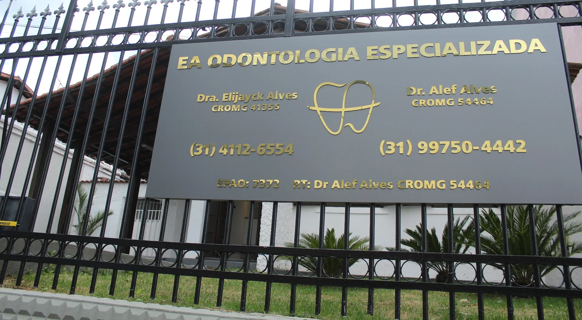 EA Odontologia Especializada