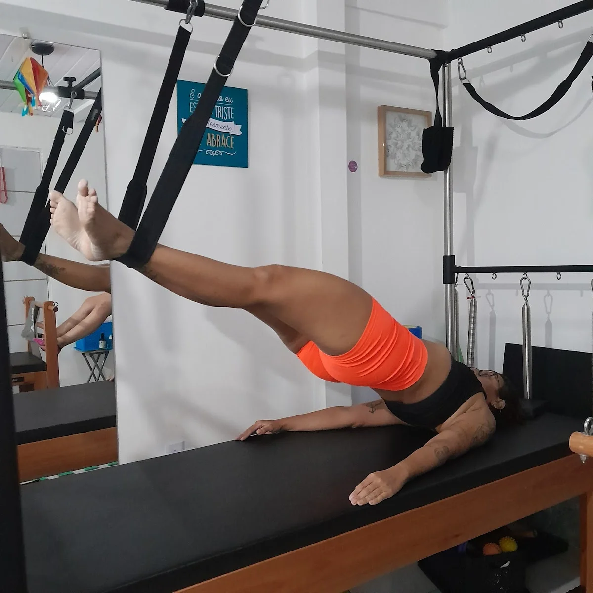 Pilateando com Maria: Pilates, Fisioterapia Dermatofuncional, Terapia do Movimento, Fortaleza