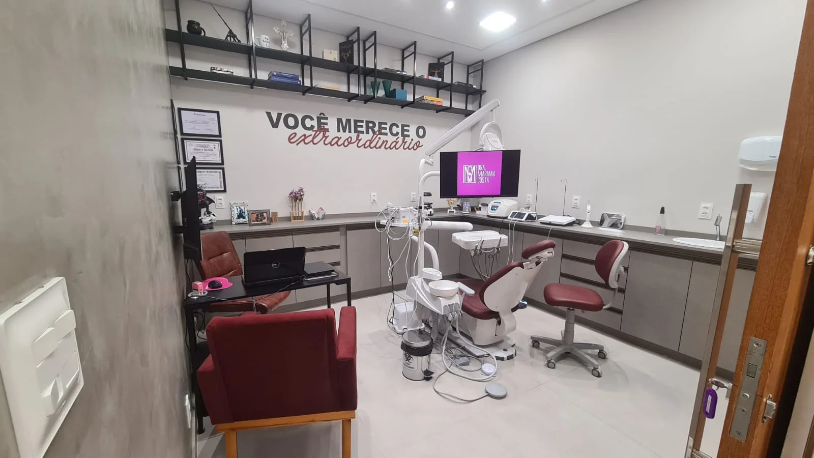 Clínica Dra Mariana Costa - Odontologia Avançada - Dentista Contagem