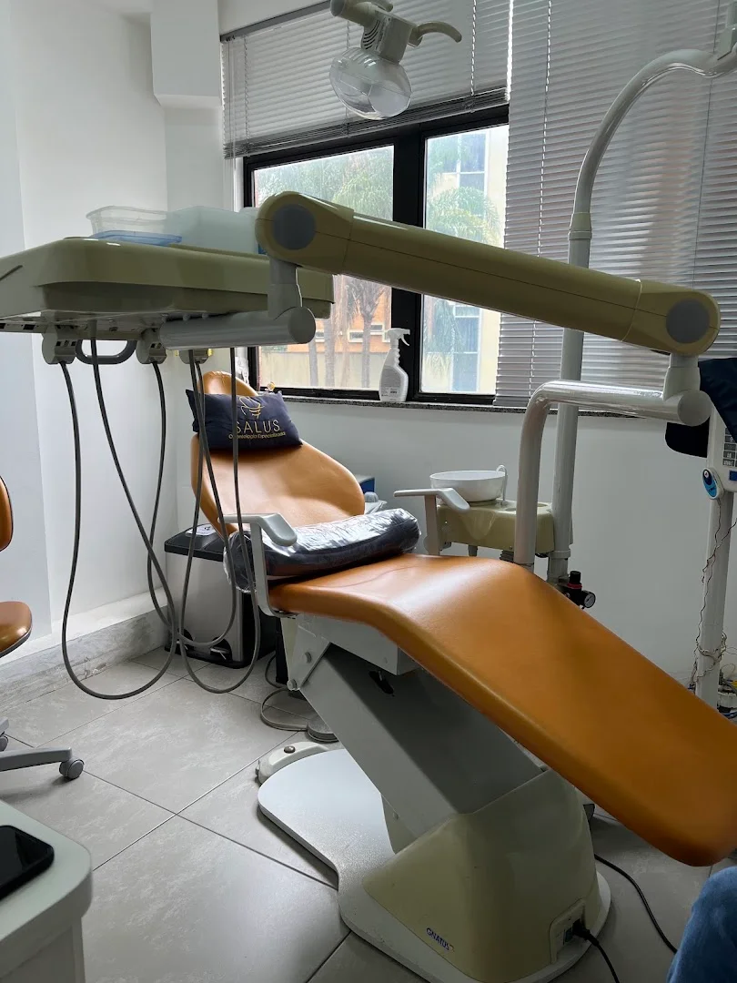 Dra Amanda Carvalho Cirurgiã-Dentista