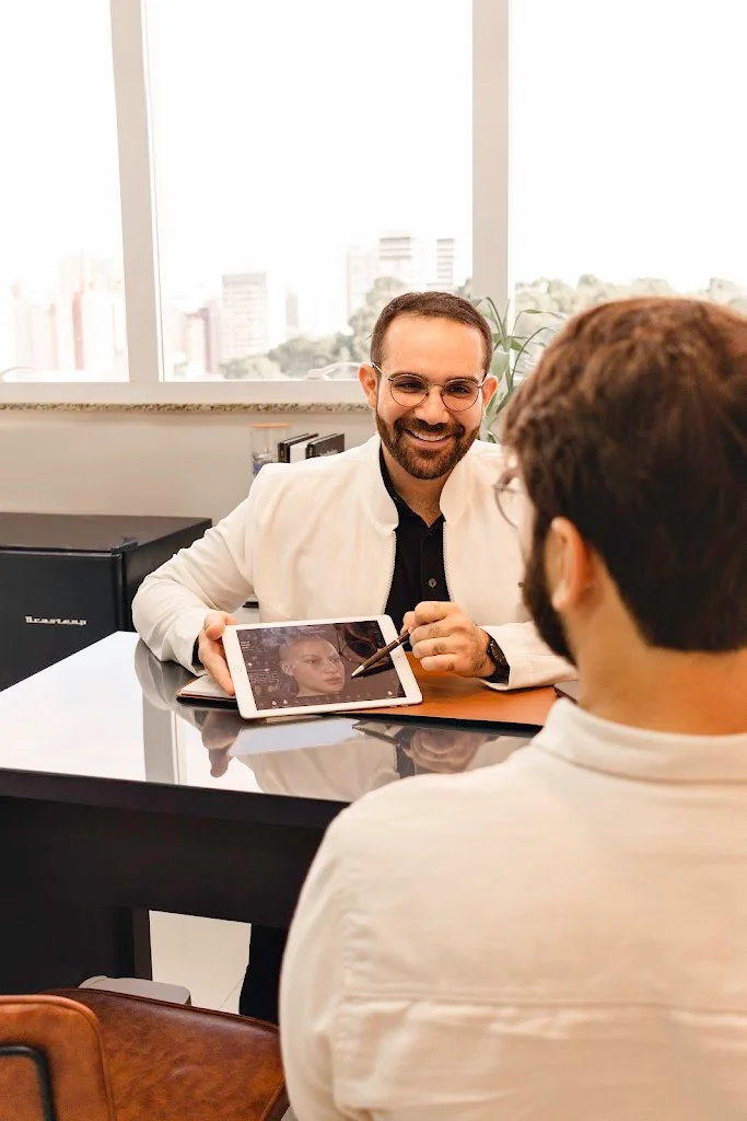 Dr. Heitor Selim | Harmonização facial | Vila Velha - ES