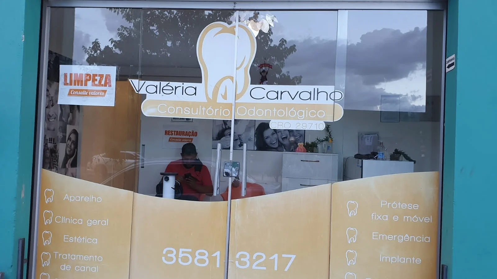 Consultório Odontológico- DRª Valéria Carvalho-dentistas no Bairro jardim Canadá em Nova Lima-MG