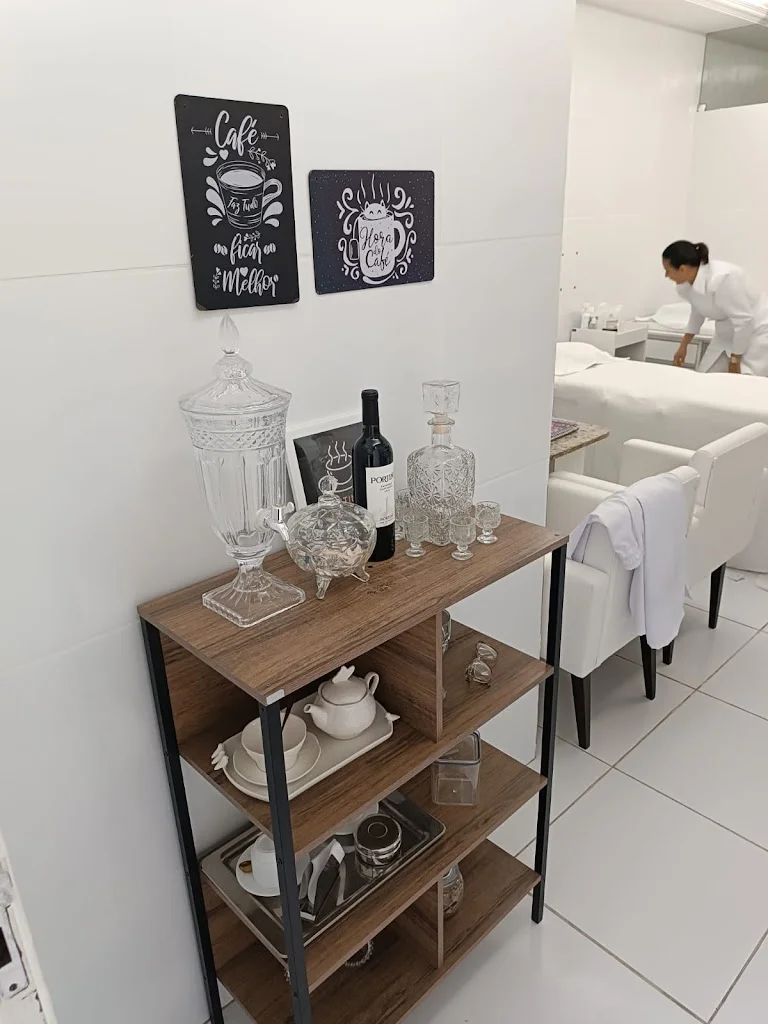 Fiora Estética Avançada - Esteticista e Massoterapeuta em Manaíra