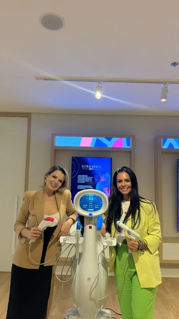 Dra Paula Chagas Razera | Saúde Estética Inteligente