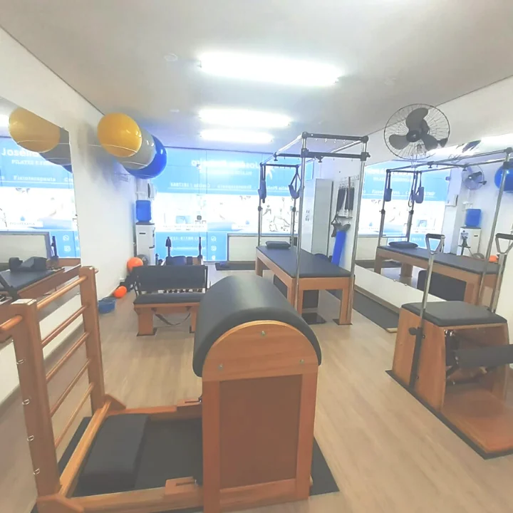 Josélia Pinheiro Pilates e Fisioterapia