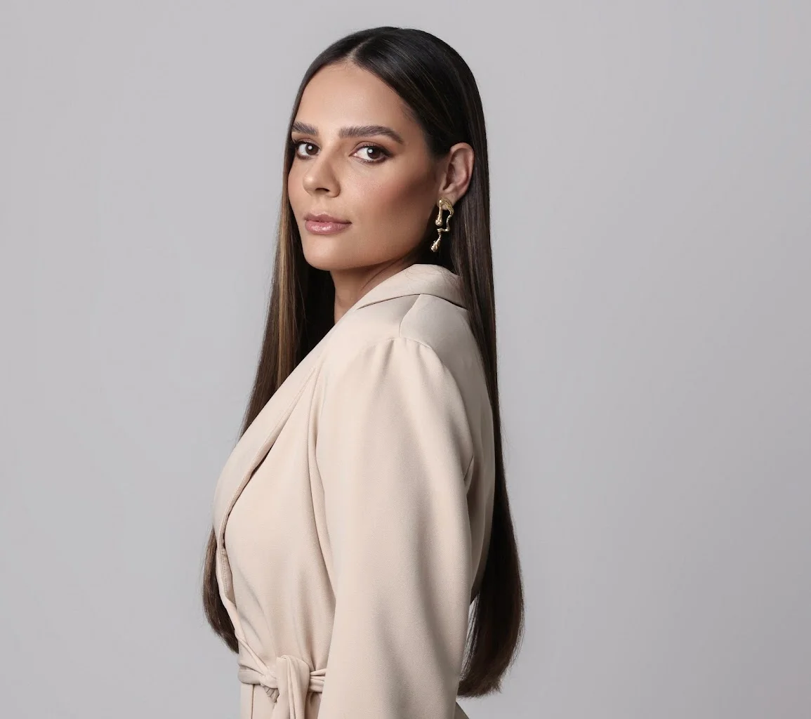 Dra. Caroline Campos | Harmonização Facial