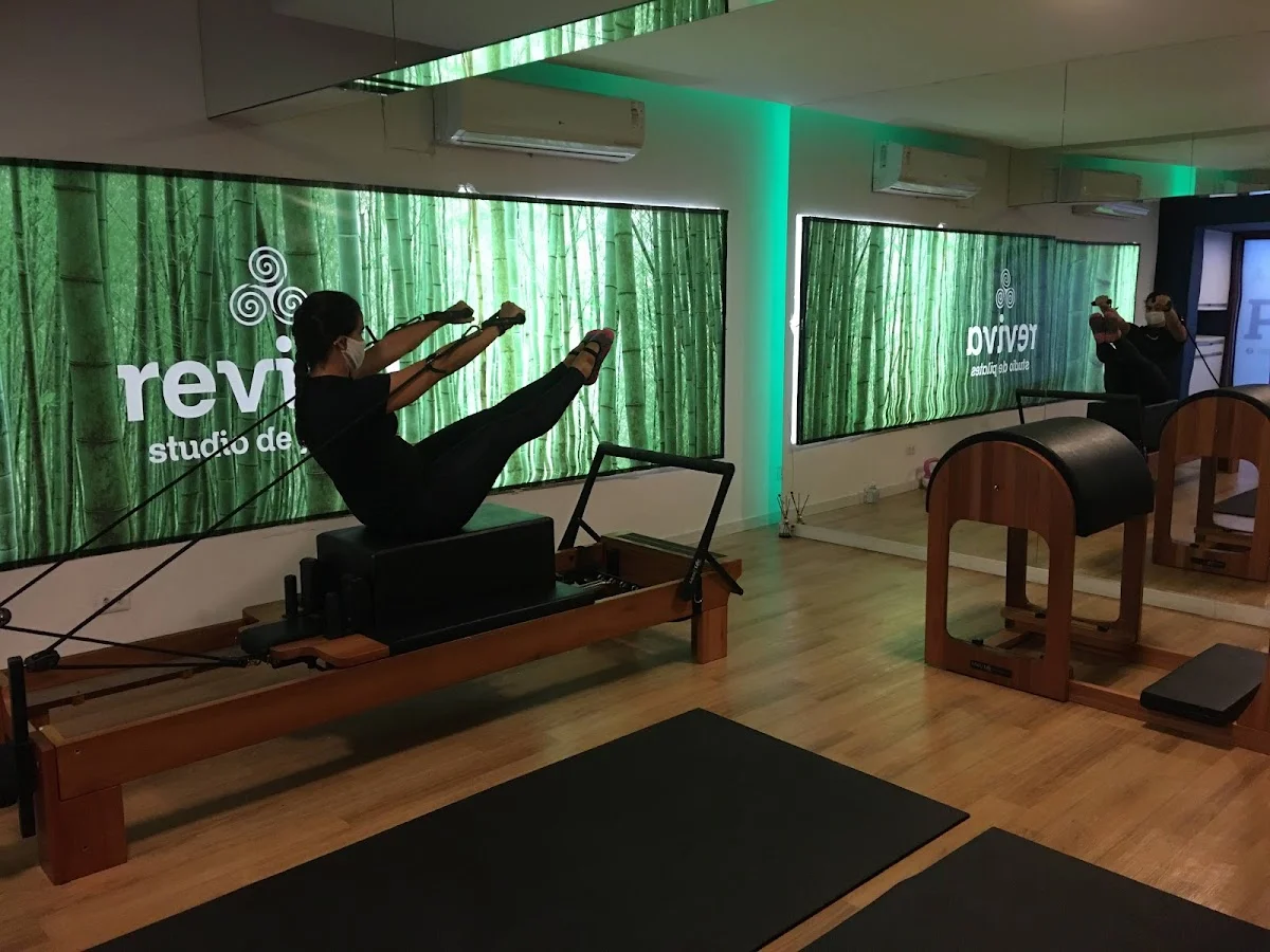 Reviva Studio de Pilates