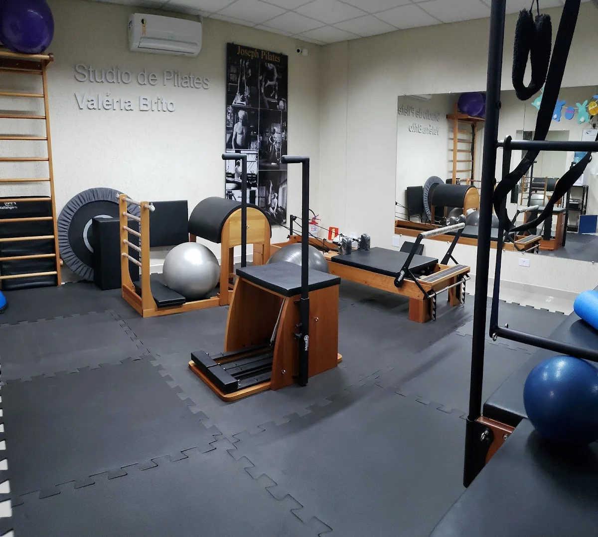 Valéria Brito Studio de Pilates