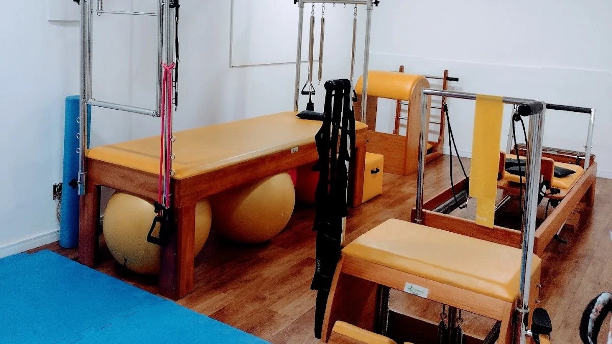 ÍSIS STUDIO DE PILATES