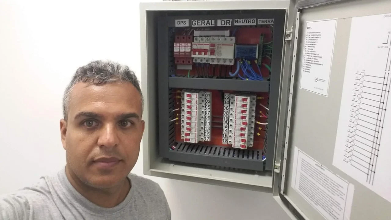 Lenilson Dantas Eletricista